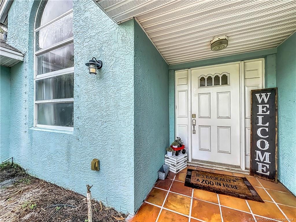 5204 Silver Oak Drive