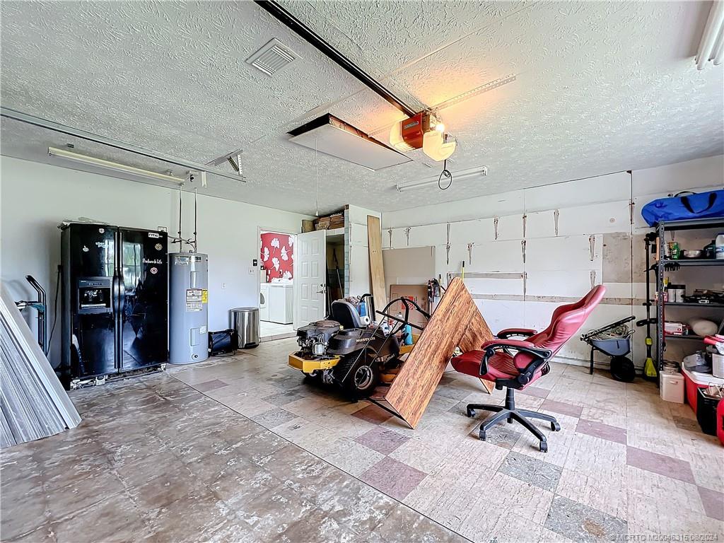 5204 Silver Oak Drive