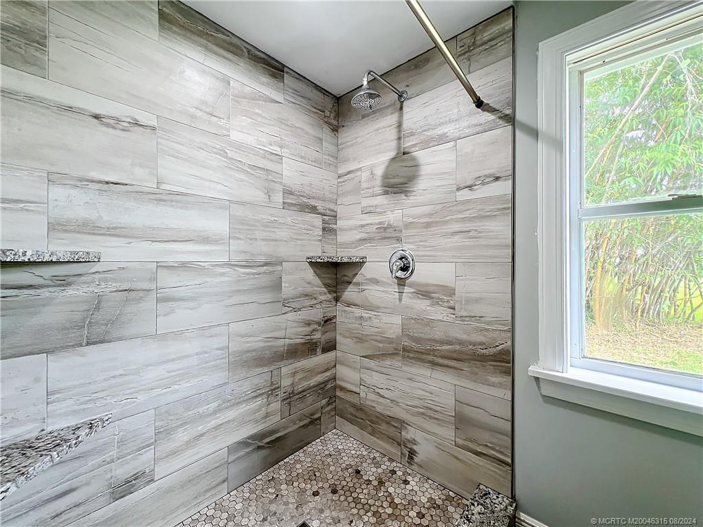 5204 Silver Oak Drive
