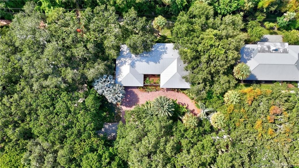 8 Miramar Road