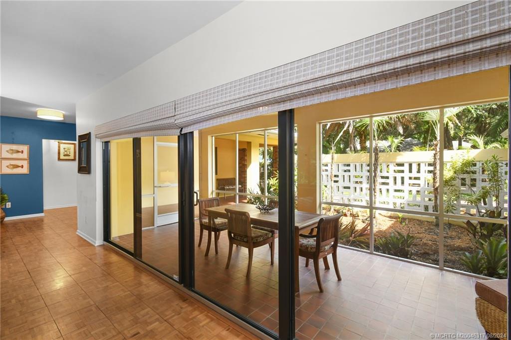 8 Miramar Road