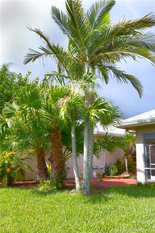 2149 SW Mayflower Drive