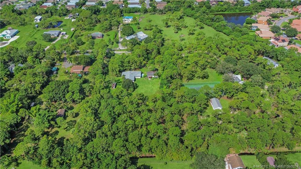2395 SW Ranch Trail