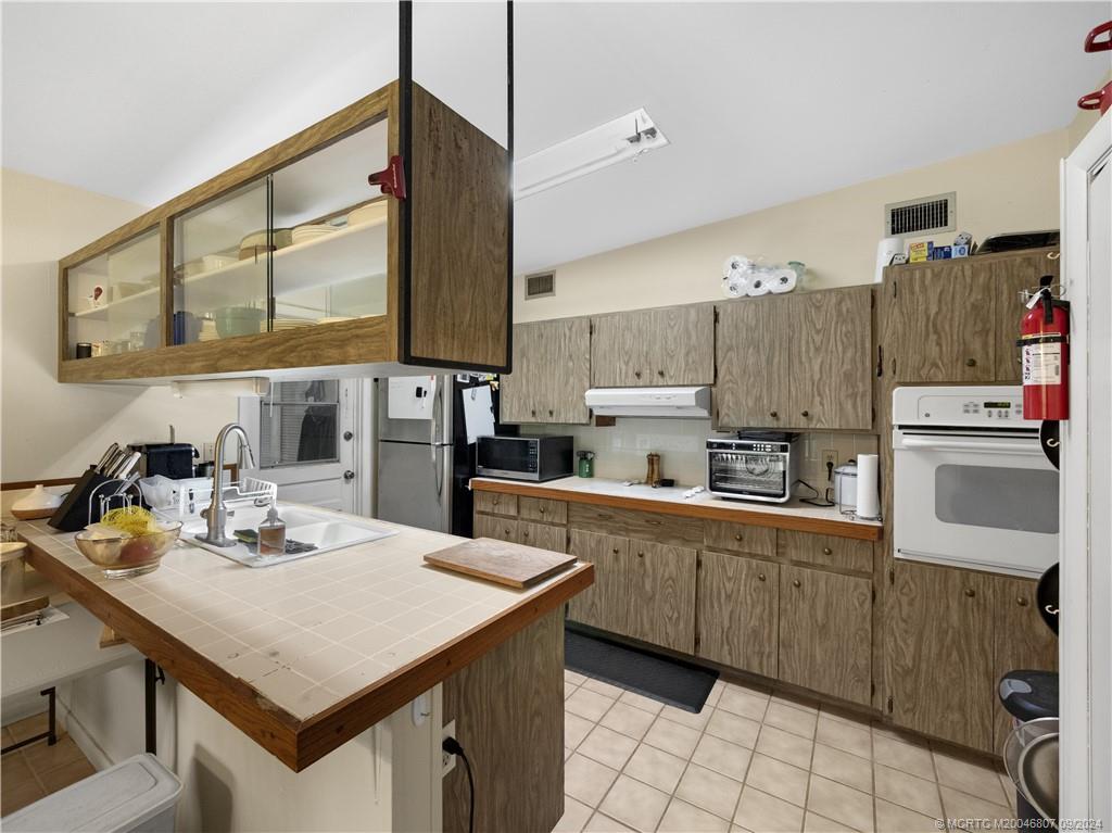2395 SW Ranch Trail