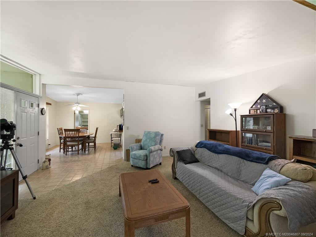 2395 SW Ranch Trail