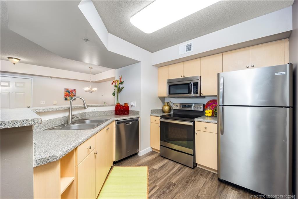 3651 NW Mediterranean Lane 307