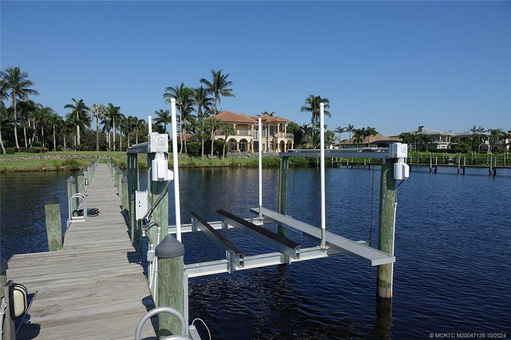 1328 Estates Place