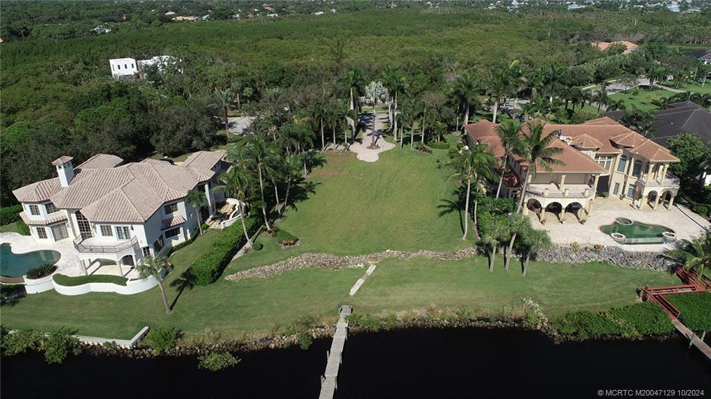 1328 Estates Place