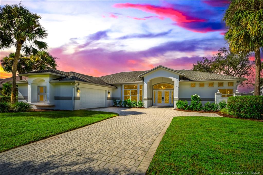 2352 SW Danforth Circle