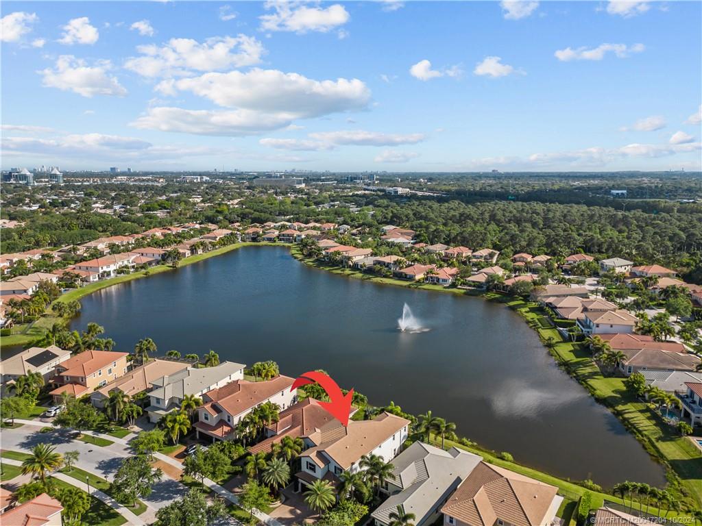 4925 Pacifico Ct