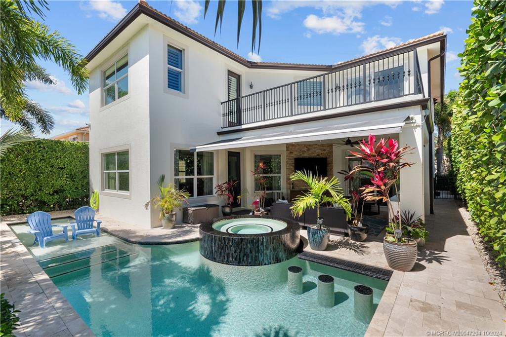 4925 Pacifico Ct