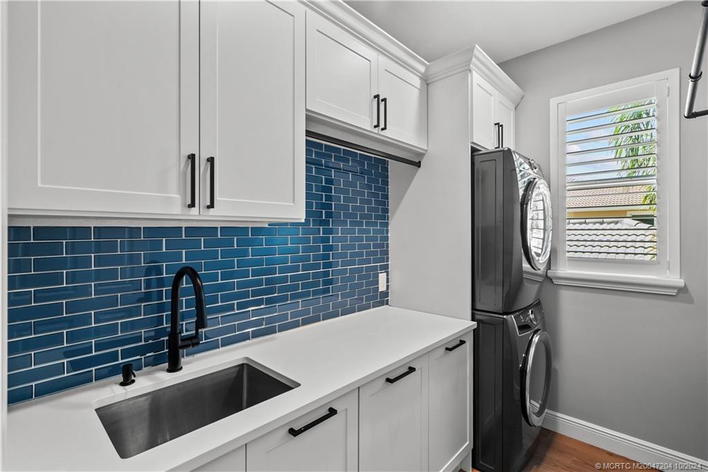 4925 Pacifico Ct