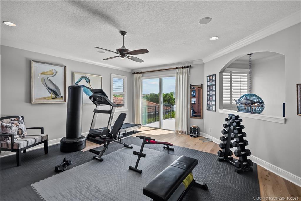 4925 Pacifico Ct