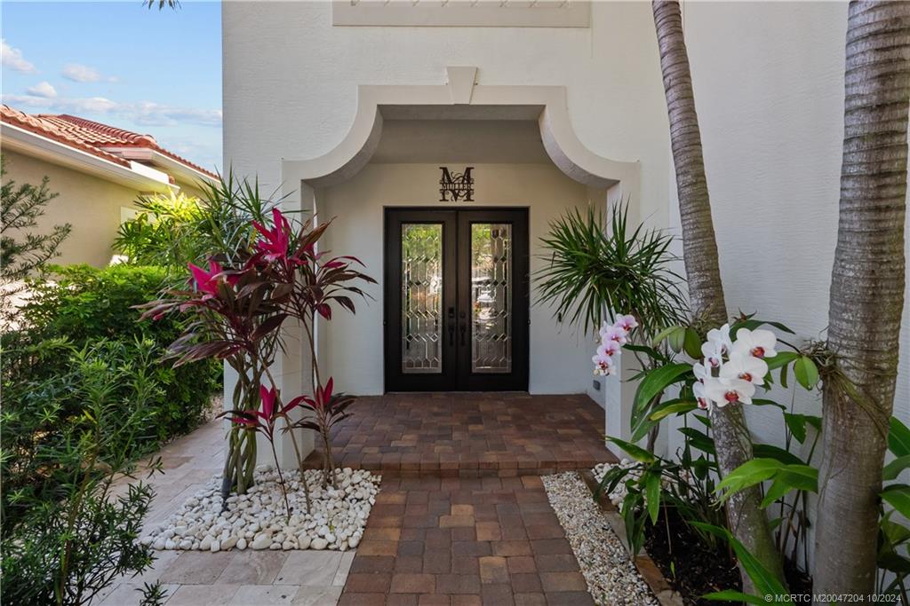 4925 Pacifico Ct