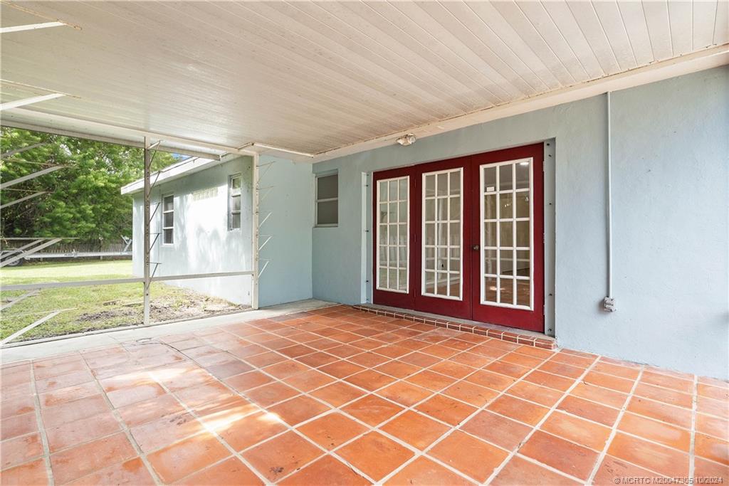 1620 NW River Trail