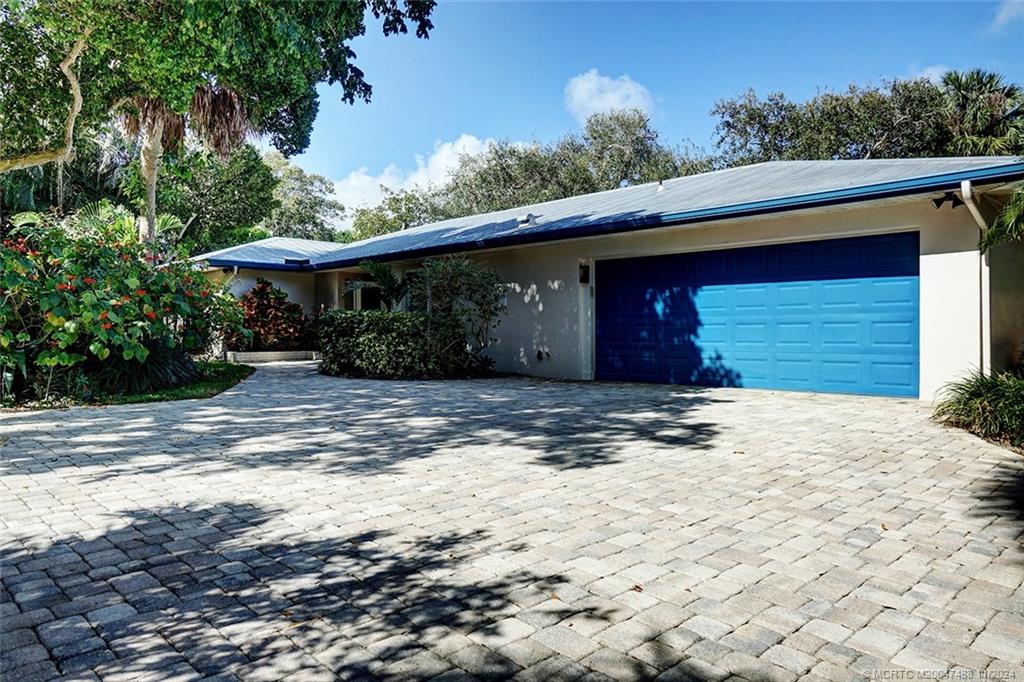 18 Palm Road