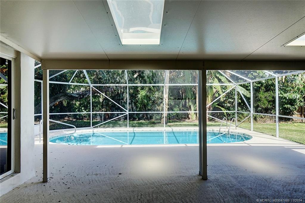 18 Palm Road