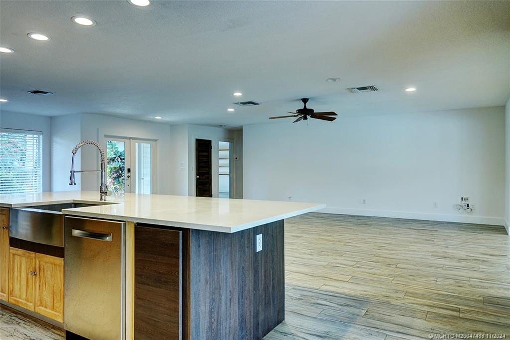 18 Palm Road