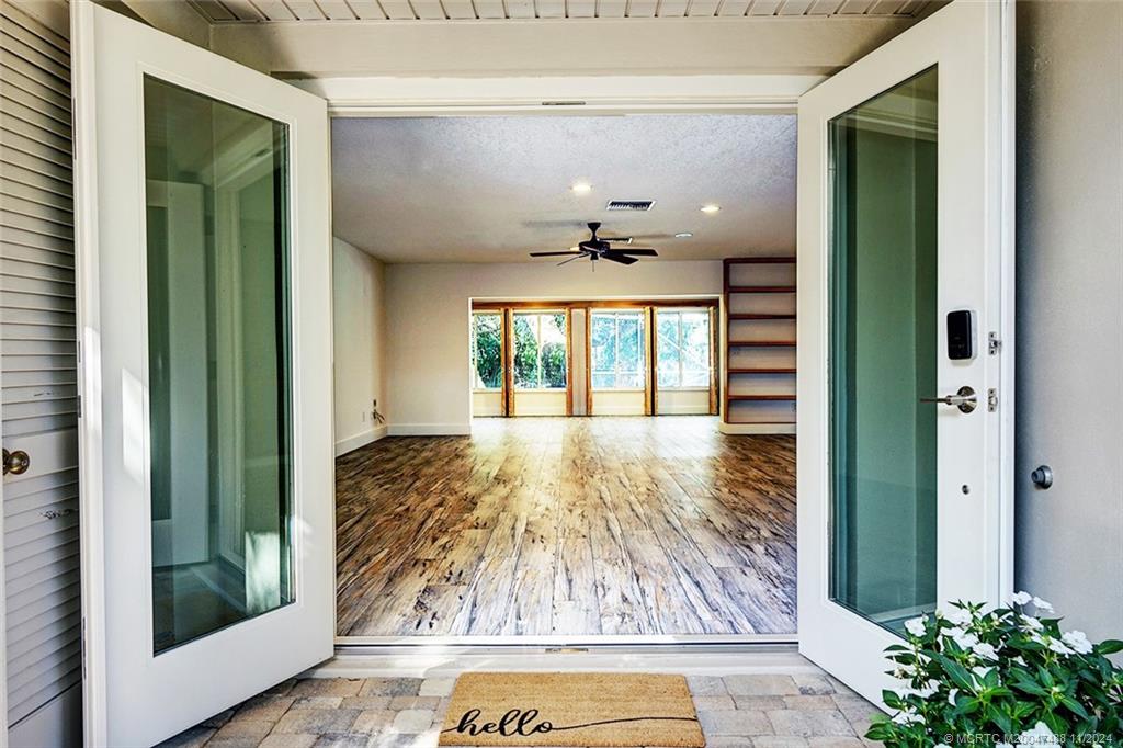 18 Palm Road