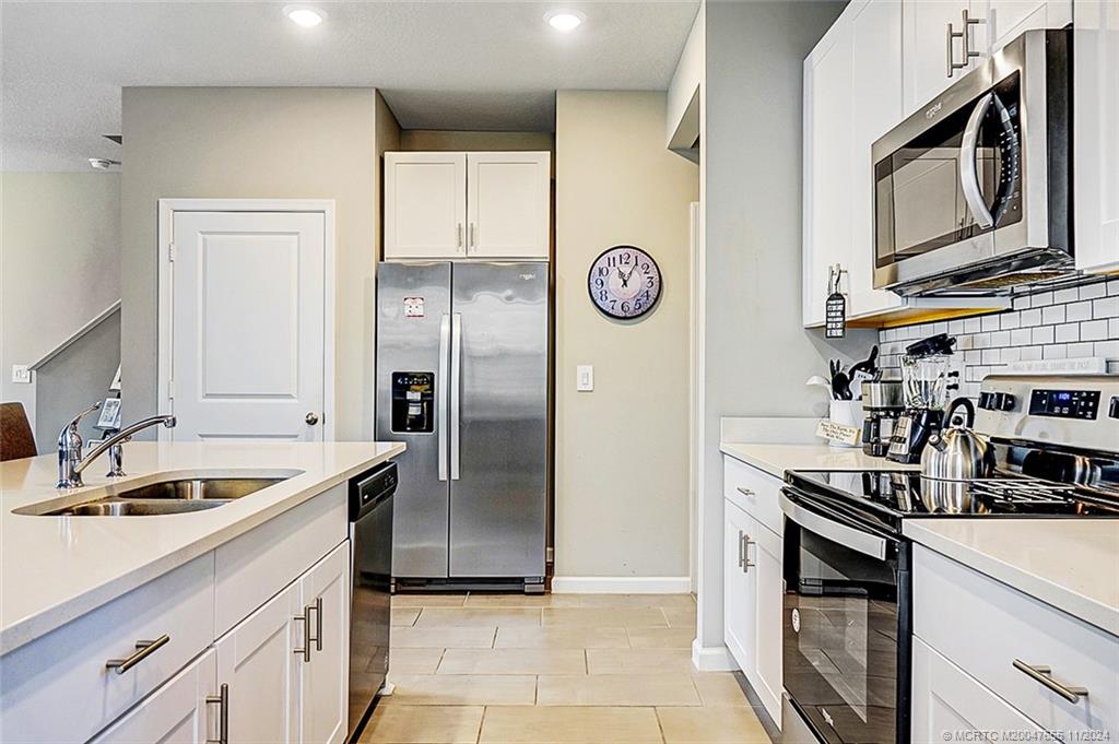 351 SE Angler Drive