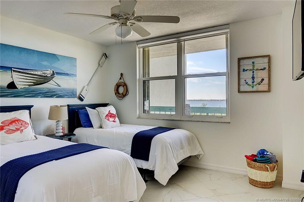 9940 S Ocean Drive 809