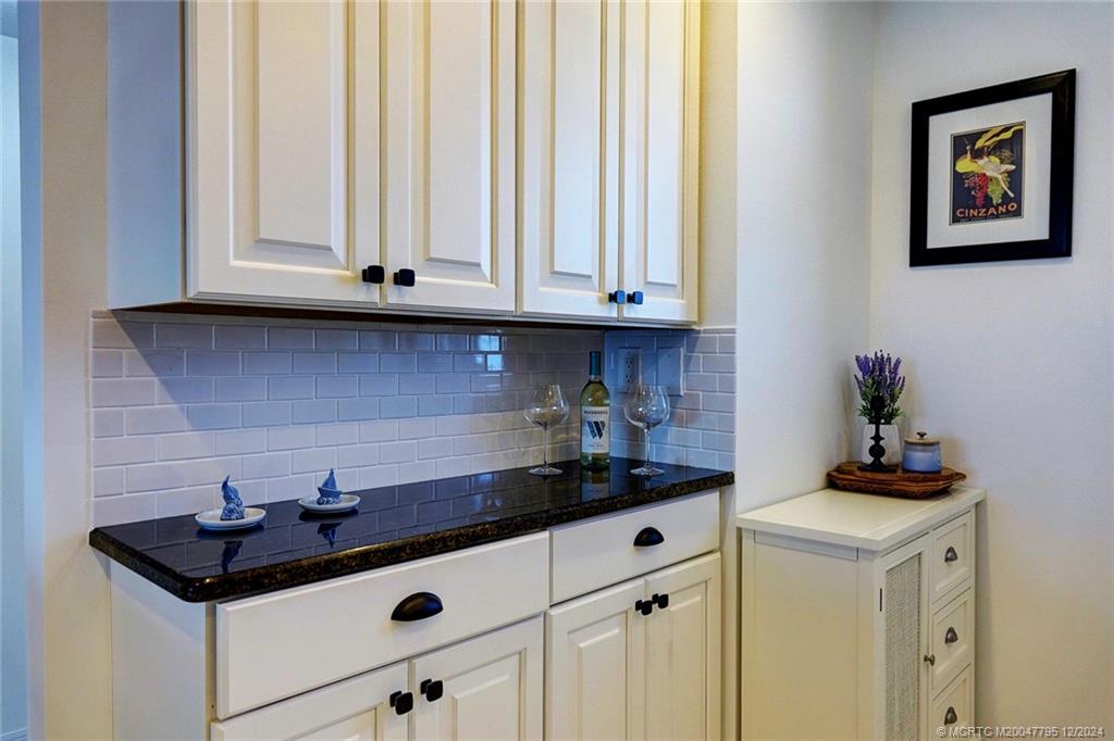 9940 S Ocean Drive 809