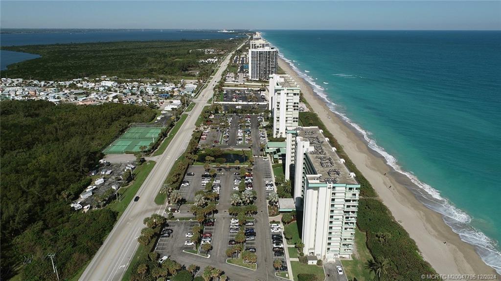 9940 S Ocean Drive 809