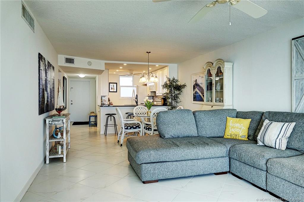 9940 S Ocean Drive 809