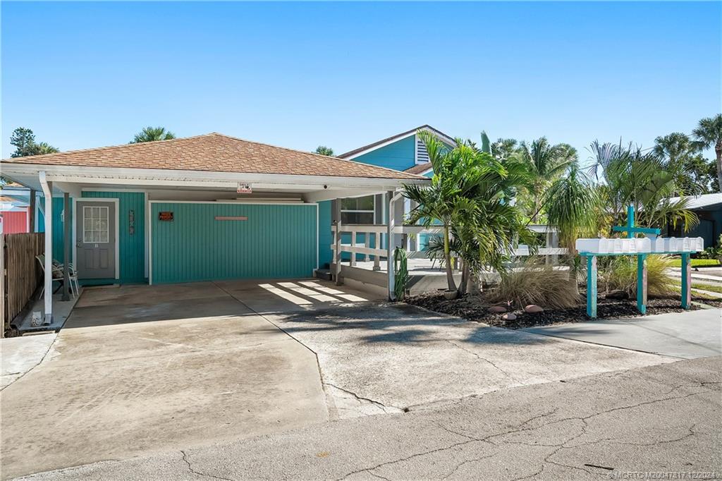 2573 & 2593 NE Palm Avenue