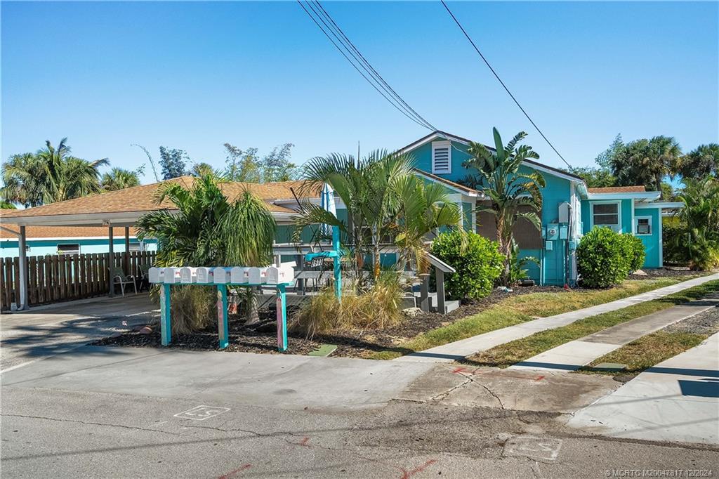 2573 & 2593 NE Palm Avenue