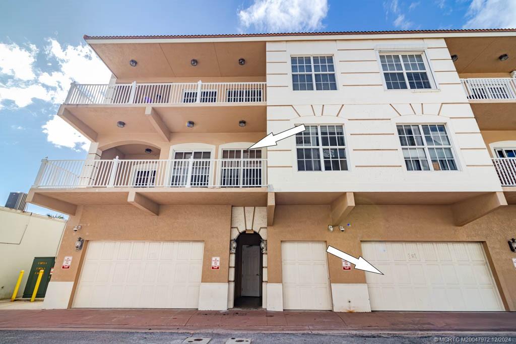 47 SW Osceola Street UN206