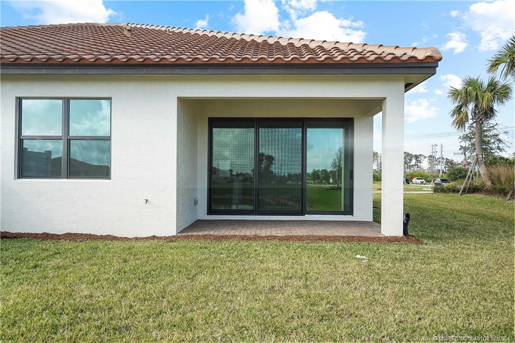 27117 SW Viterbo Way