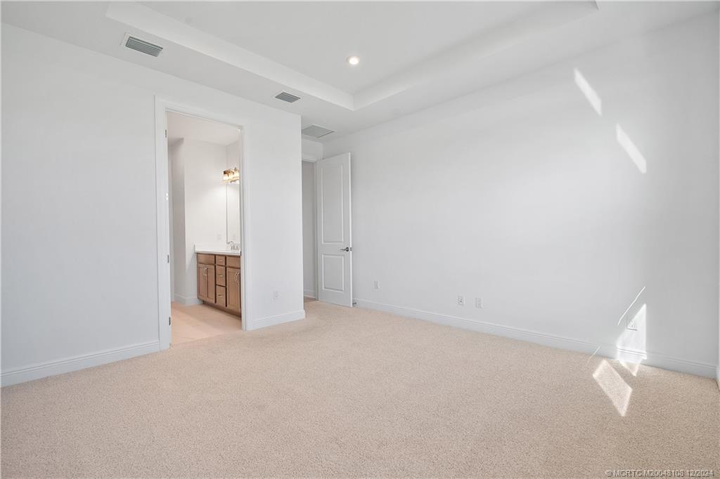 27117 SW Viterbo Way