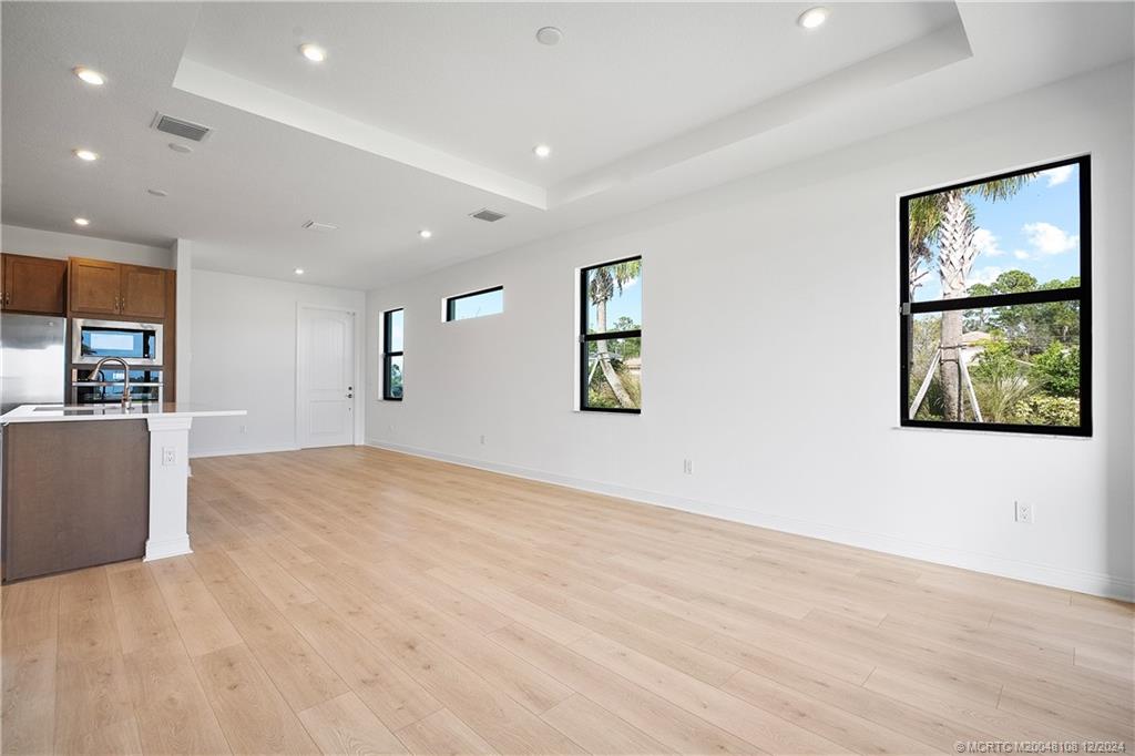 27117 SW Viterbo Way