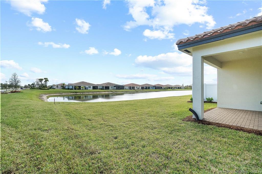 27117 SW Viterbo Way