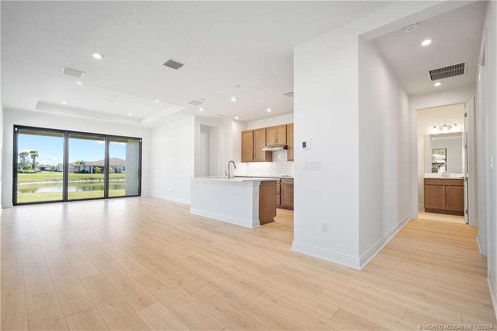 27117 SW Viterbo Way