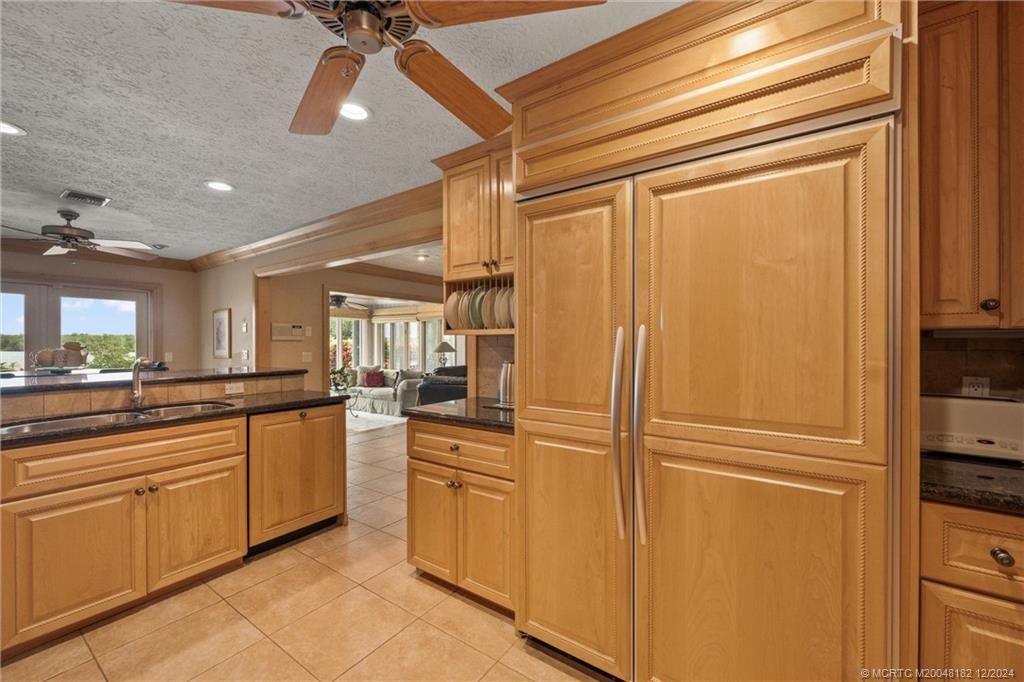 3990 NE Joes Point Road