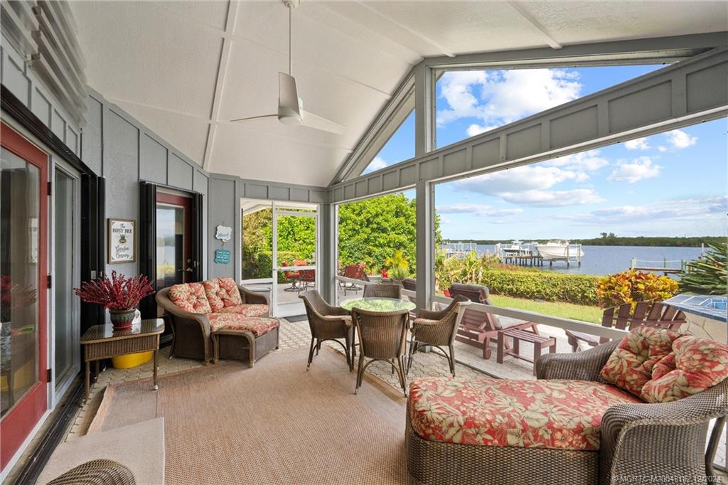 3990 NE Joes Point Road