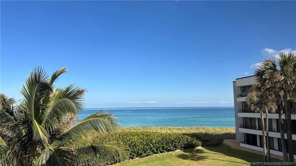 1357 NE Ocean Blvd 301
