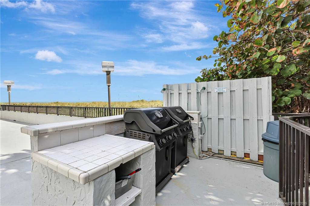 1357 NE Ocean Blvd 301