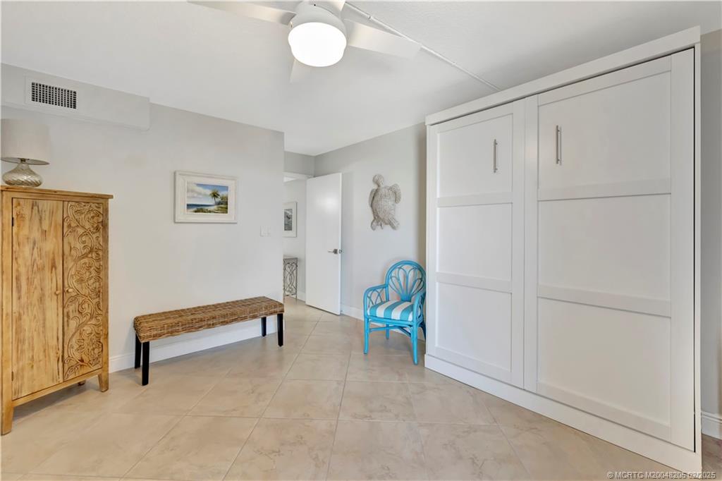 1357 NE Ocean Blvd 301