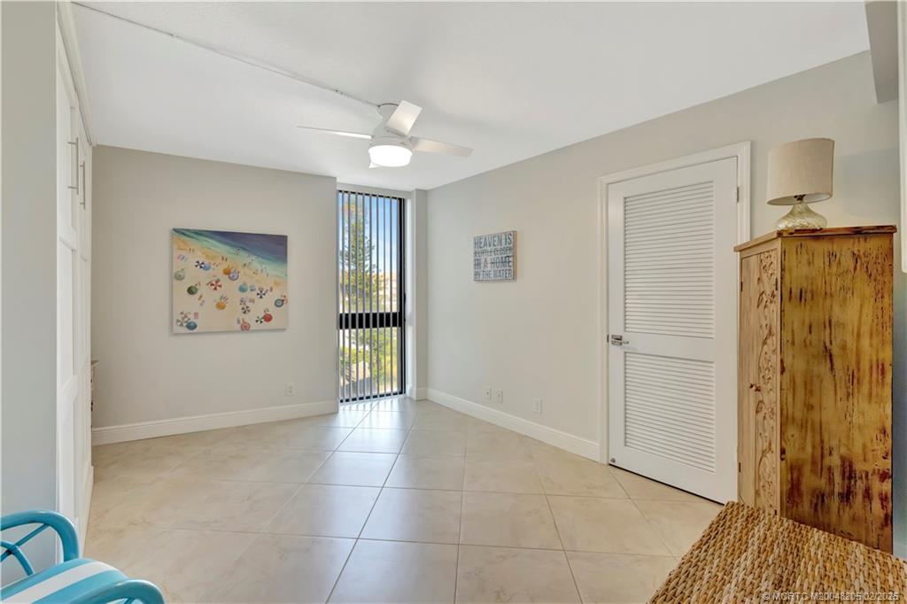 1357 NE Ocean Blvd 301
