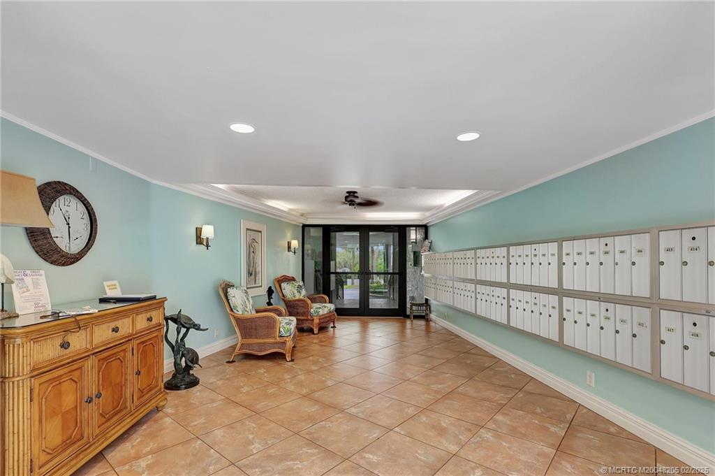 1357 NE Ocean Blvd 301