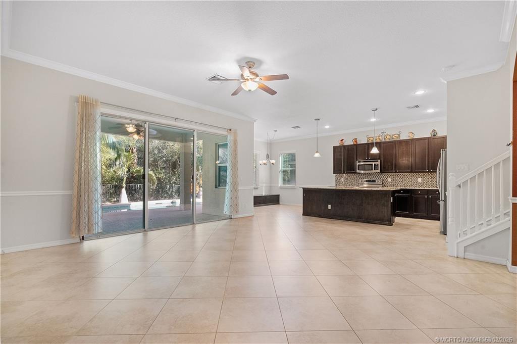 1585 SW Gopher Trail