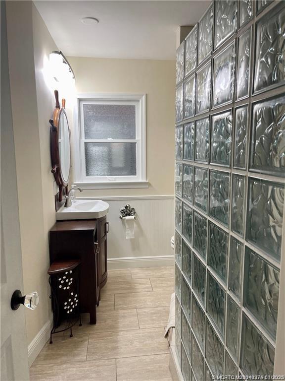 2171 NE Pelican Terrace