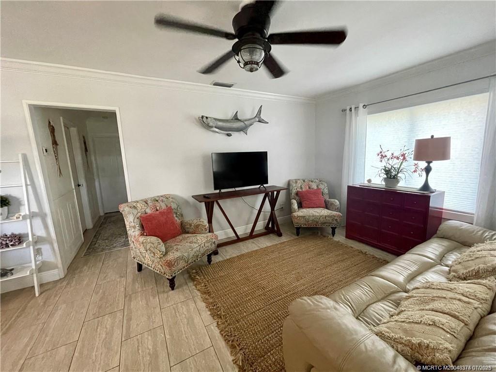 2171 NE Pelican Terrace