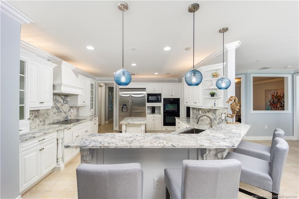 1529 NE Outrigger Landings Drive 304