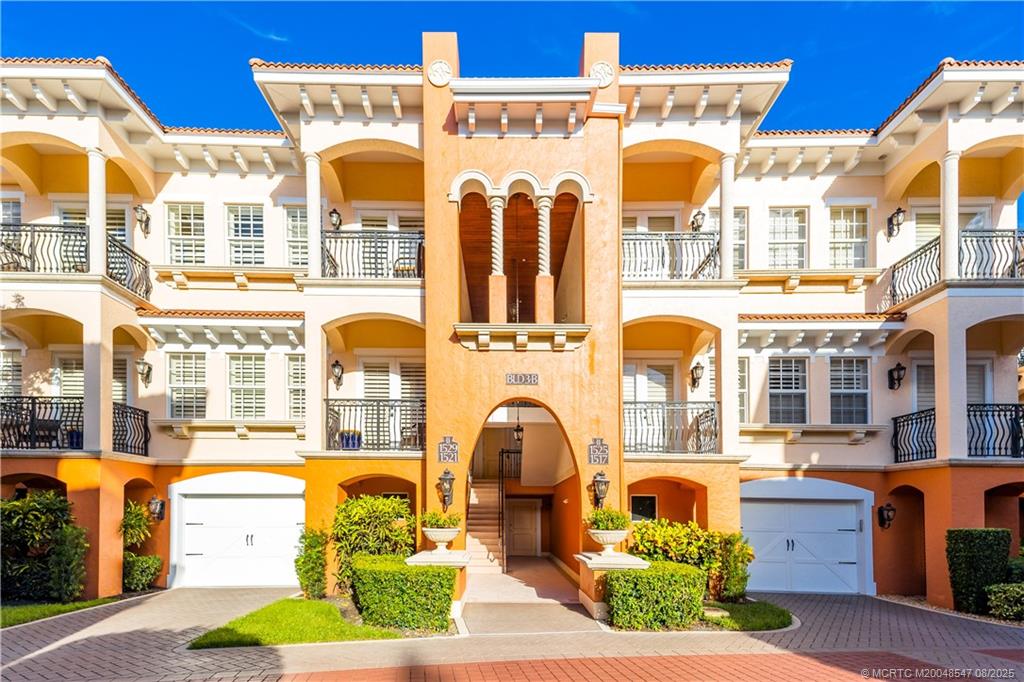 1529 NE Outrigger Landings Drive 304