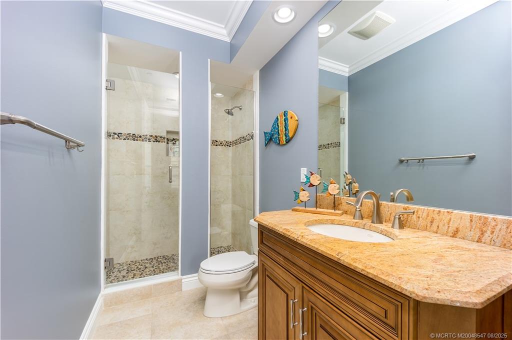 1529 NE Outrigger Landings Drive 304