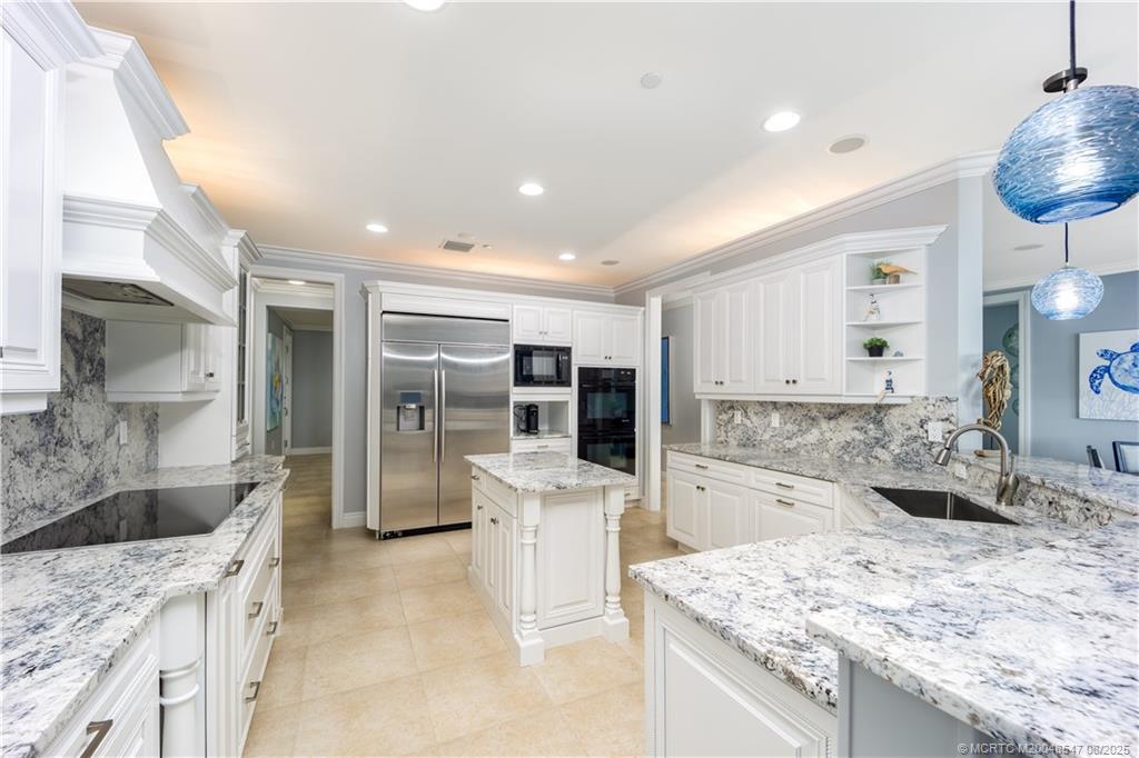 1529 NE Outrigger Landings Drive 304